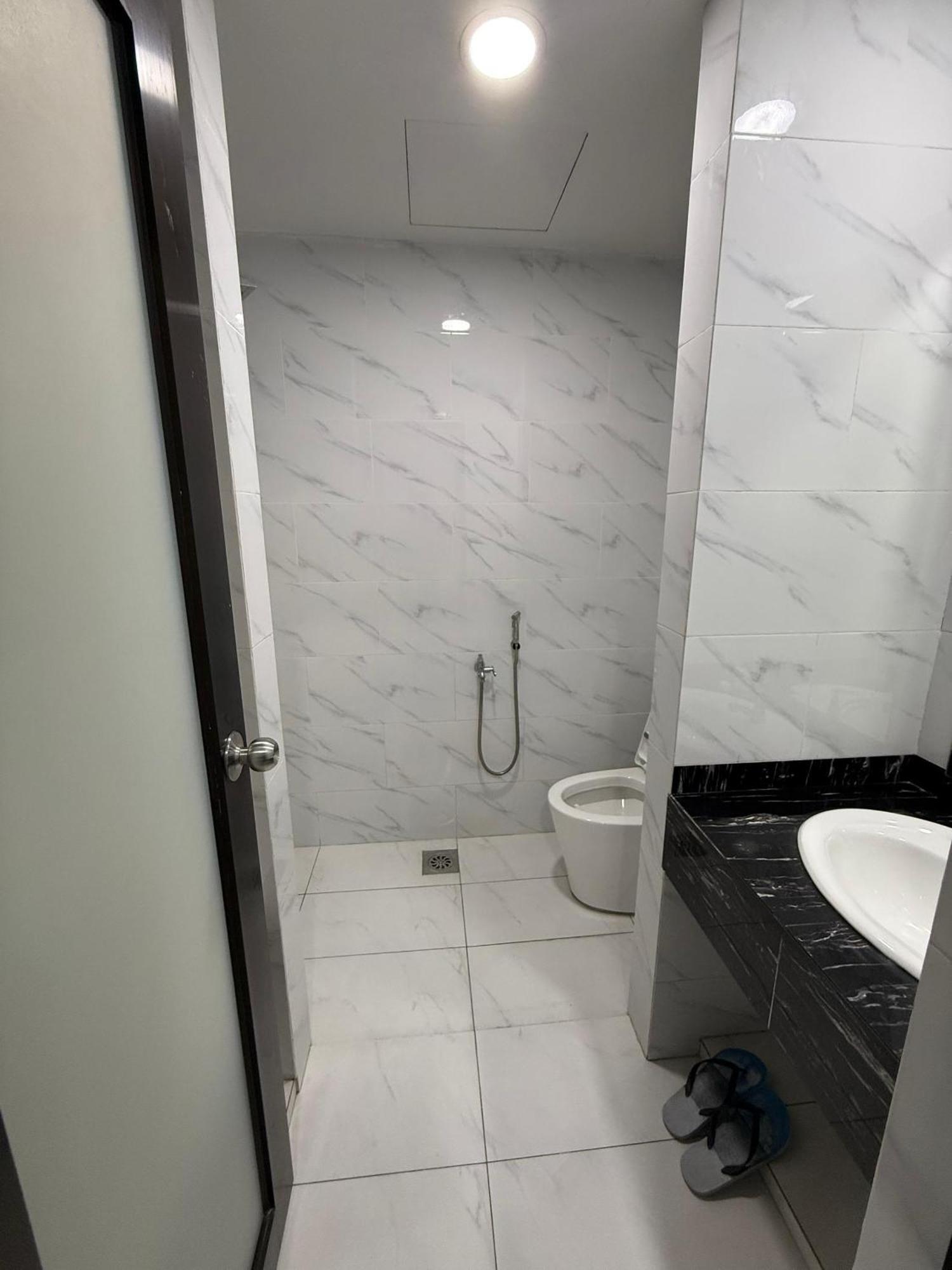 Prime Suite At Ampang - Individual Private Rooms Куала-Лумпур Екстер'єр фото